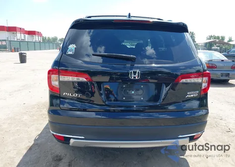 2019 Honda Pilot Touring z USA, uszkodzony, nr VIN 5FNYF6H69KB021253